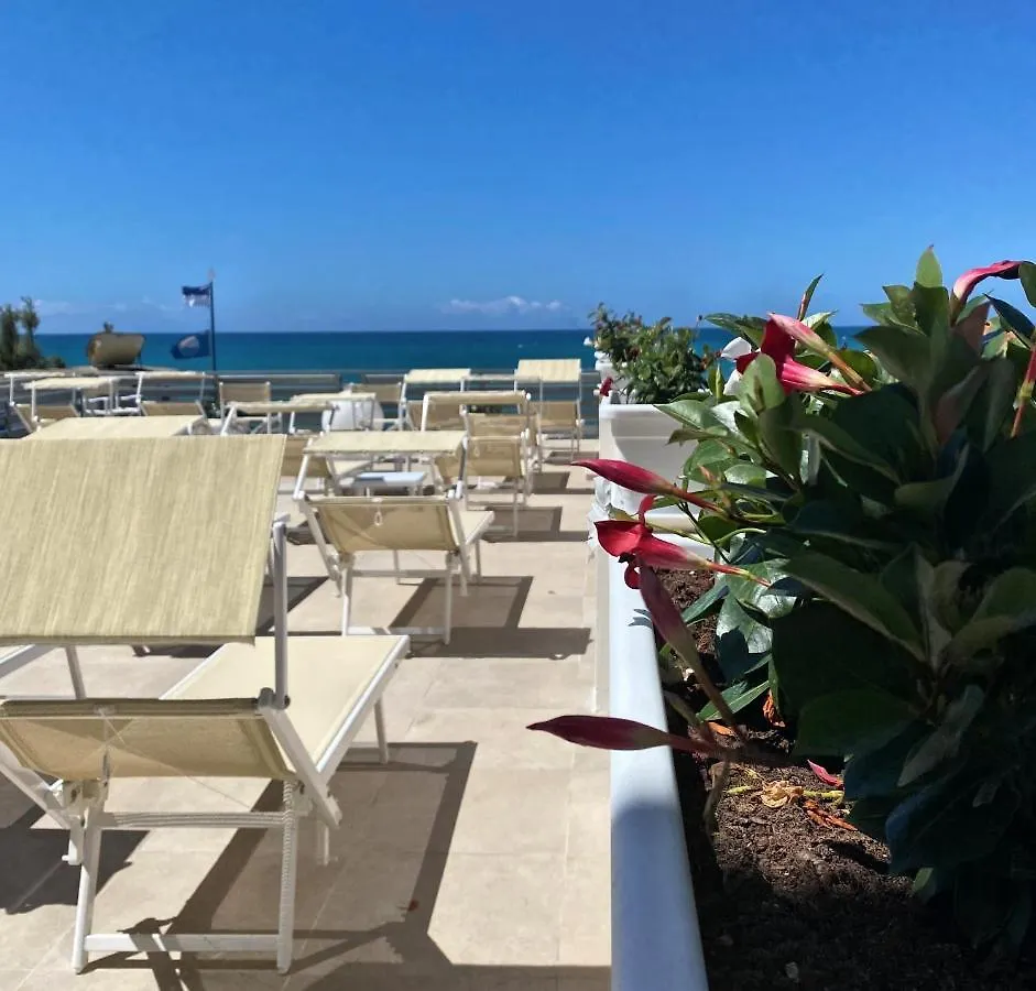 Hotel Cecina Beach Marina di Cecina 3*,  Italie